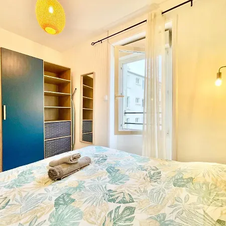 - Le Gestin - - Lumineux - Confort - Fibre Internet Апартаменти