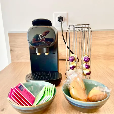 - Le Gestin - - Lumineux - Confort - Fibre Internet Апартаменти Брест