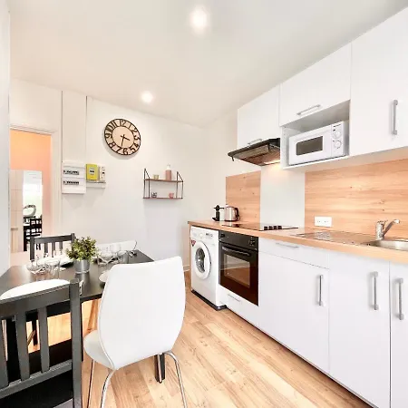 - Le Gestin - - Lumineux - Confort - Fibre Internet Appartamento