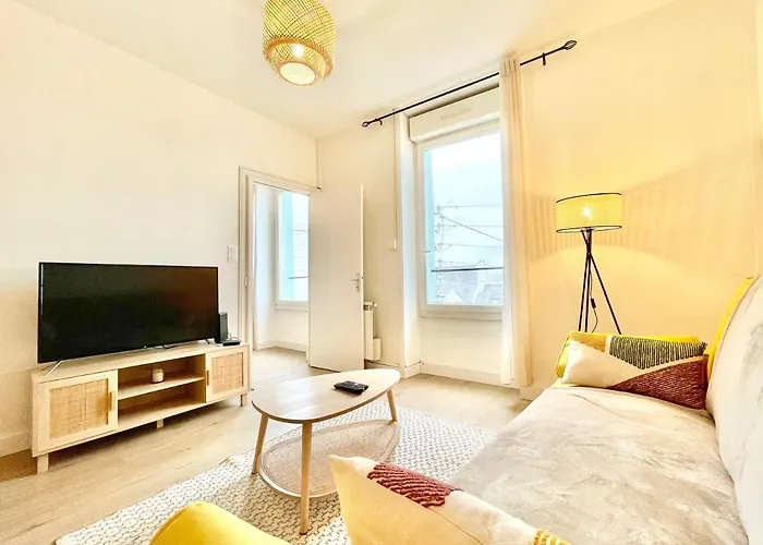 - Le Gestin - - Lumineux - Confort - Fibre Internet Apartman Breszt