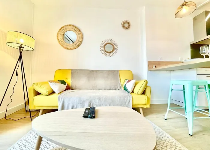 - Le Gestin - - Lumineux - Confort - Fibre Internet Apartman